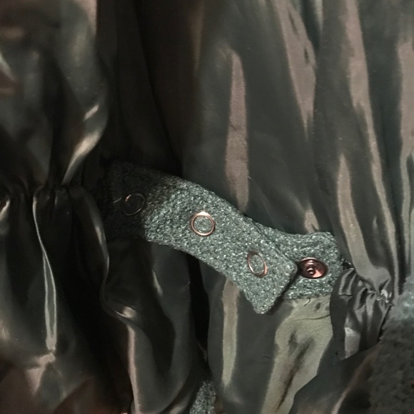 Cape coat - Picture 6 of 7